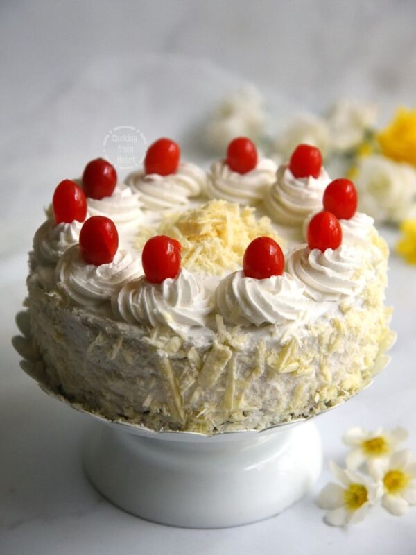 WHIT FOREST CAKE