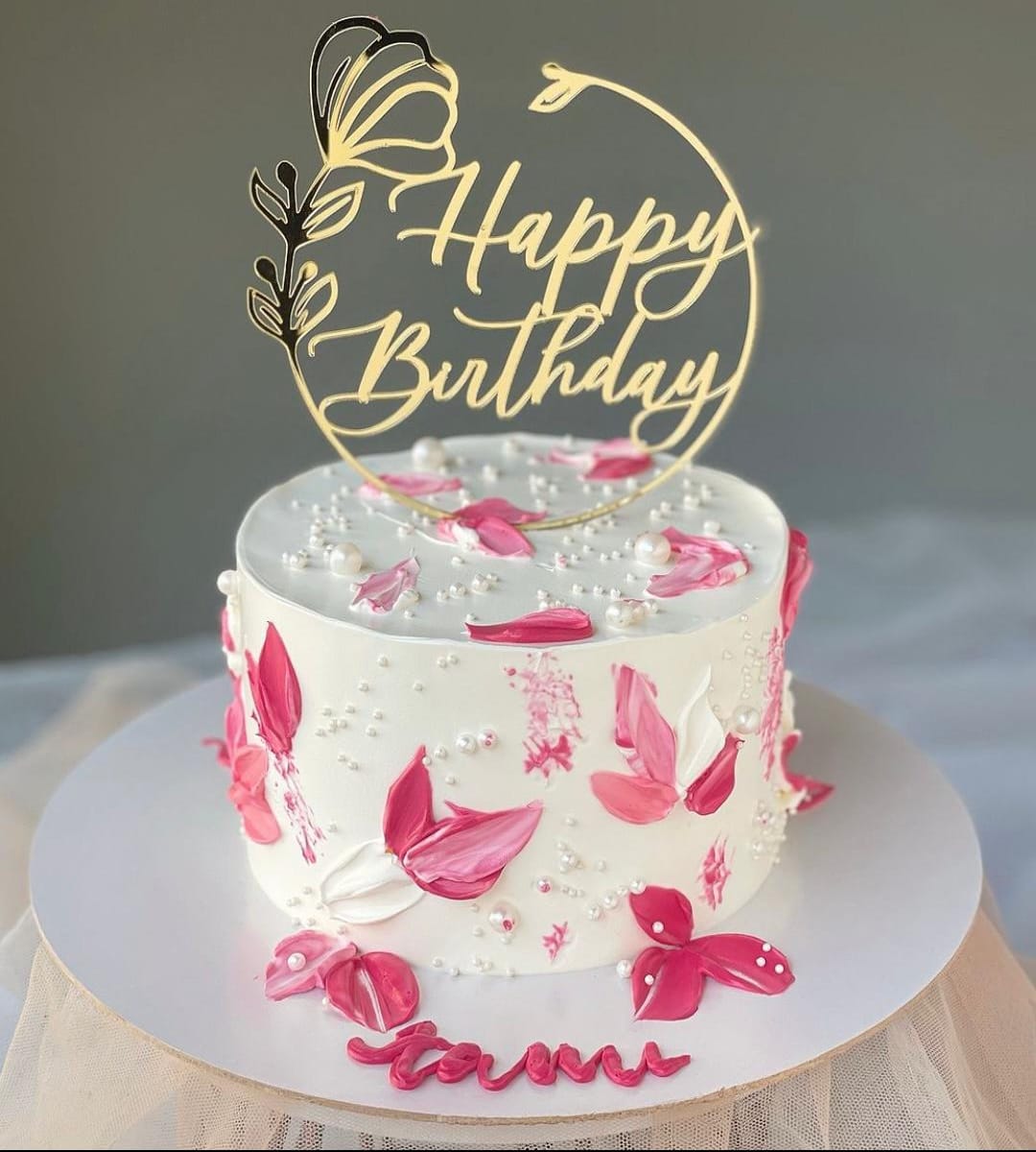 PINEAPPLE CAKE