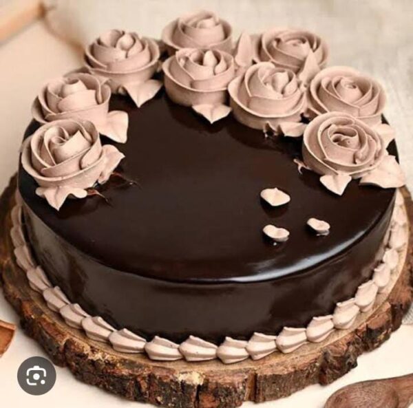 1 KG EGGLESS CHOCOLATE CAKE